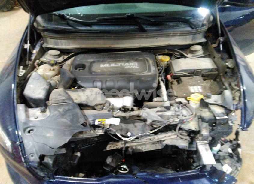 Photo 10 of 2016 Jeep Cherokee LATITUDE (VIN 1C4PJMCB9GW289080)