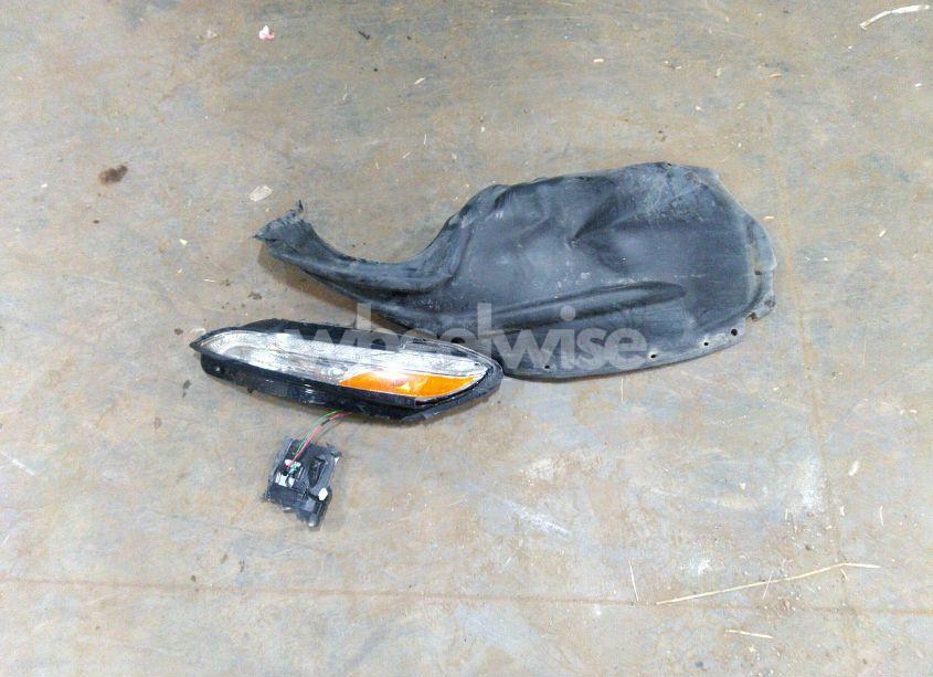 Photo 12 of 2016 Jeep Cherokee LATITUDE (VIN 1C4PJMCB9GW289080)