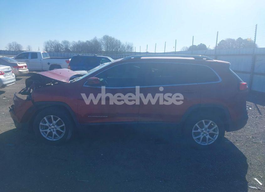 Photo 13 of 2016 Jeep Cherokee LATITUDE (VIN 1C4PJMCB9GW306640)