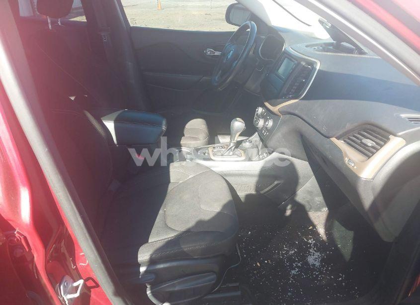 Photo 5 of 2016 Jeep Cherokee LATITUDE (VIN 1C4PJMCB9GW306640)