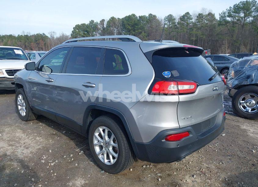 Photo 3 of 2016 Jeep Cherokee LATITUDE (VIN 1C4PJMCB9GW310350)