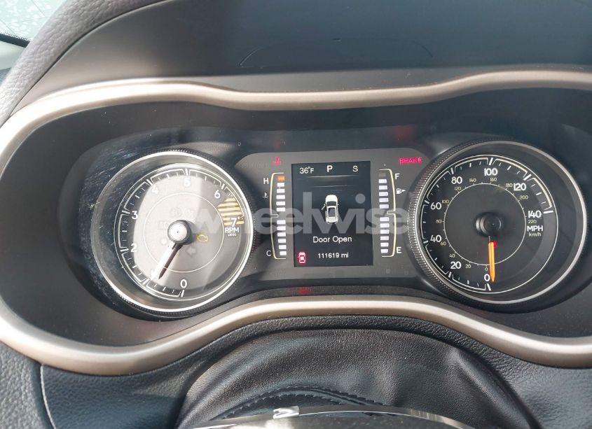 Photo 7 of 2016 Jeep Cherokee LATITUDE (VIN 1C4PJMCB9GW310350)