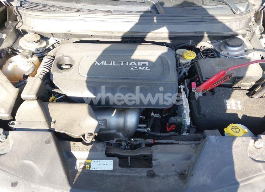 Photo 10 of 2017 Jeep Cherokee LATITUDE 4X4 (VIN 1C4PJMCB9HW571026)