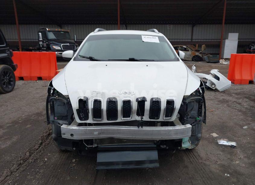 Photo 13 of 2017 Jeep Cherokee LATITUDE 4X4 (VIN 1C4PJMCB9HW571060)
