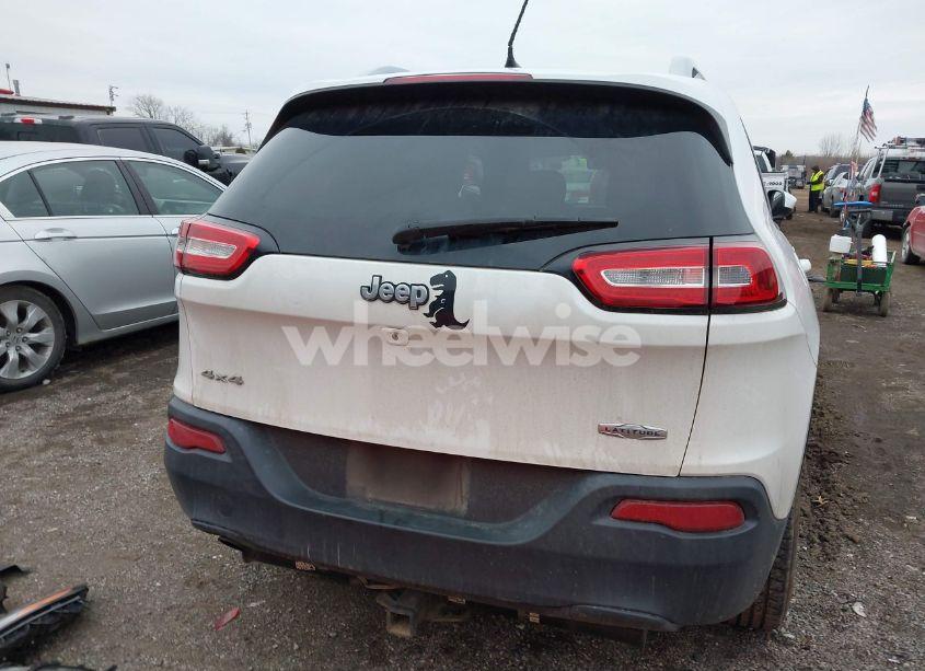 Photo 17 of 2017 Jeep Cherokee LATITUDE 4X4 (VIN 1C4PJMCB9HW571060)