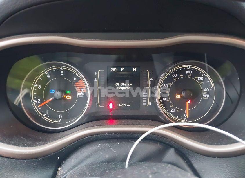 Photo 7 of 2017 Jeep Cherokee LATITUDE 4X4 (VIN 1C4PJMCB9HW571060)