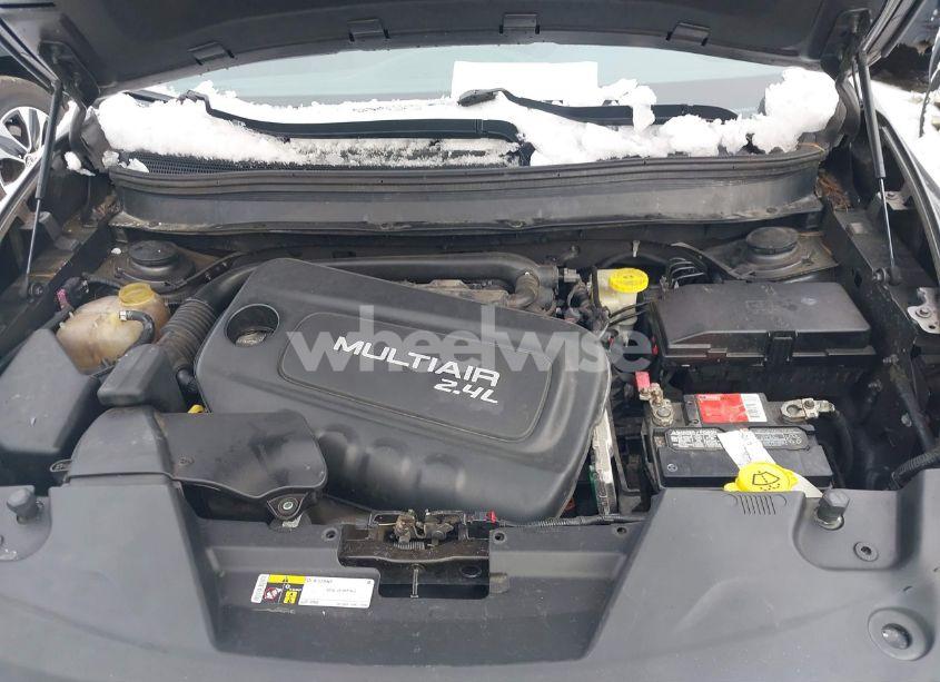 Photo 10 of 2017 Jeep Cherokee LATITUDE 4X4 (VIN 1C4PJMCB9HW575903)