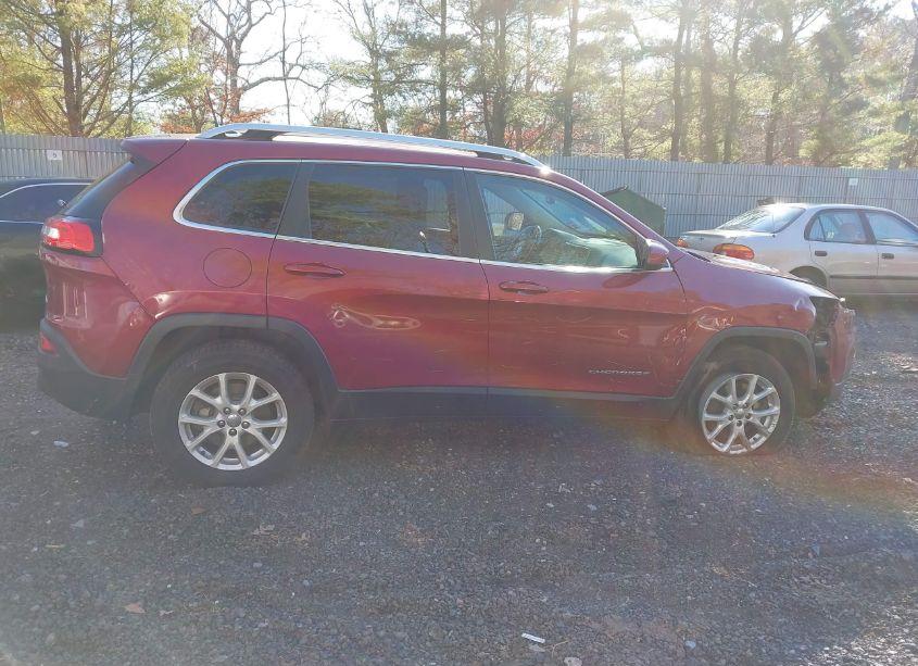 Photo 13 of 2017 Jeep Cherokee LATITUDE 4X4 (VIN 1C4PJMCB9HW634643)