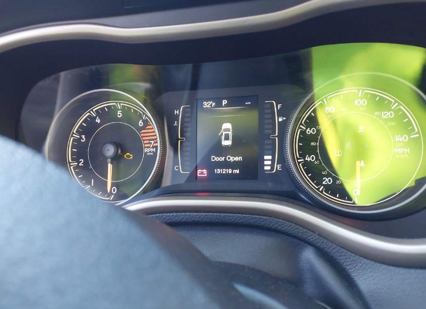 Photo 7 of 2017 Jeep Cherokee LATITUDE 4X4 (VIN 1C4PJMCB9HW634643)