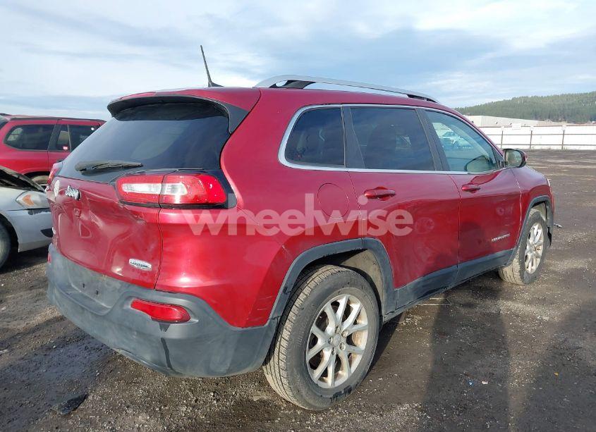 Photo 4 of 2017 Jeep Cherokee LATITUDE 4X4 (VIN 1C4PJMCB9HW656786)