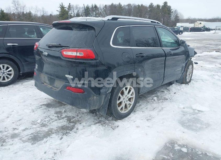 Photo 4 of 2017 Jeep Cherokee LATITUDE 4X4 (VIN 1C4PJMCB9HW657534)