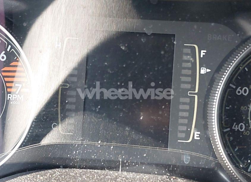 Photo 15 of 2018 Jeep Cherokee LATITUDE 4X4/LATITUDE TECH CONNECT 4X4 (VIN 1C4PJMCB9JD513693)