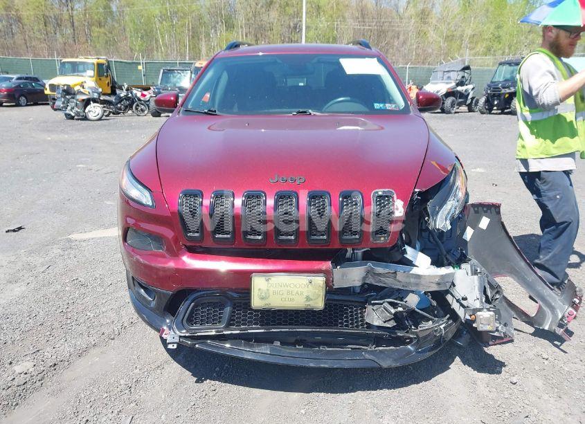 Photo 12 of 2018 Jeep Cherokee LATITUDE TECH CONNECT 4X4 (VIN 1C4PJMCB9JD602518)