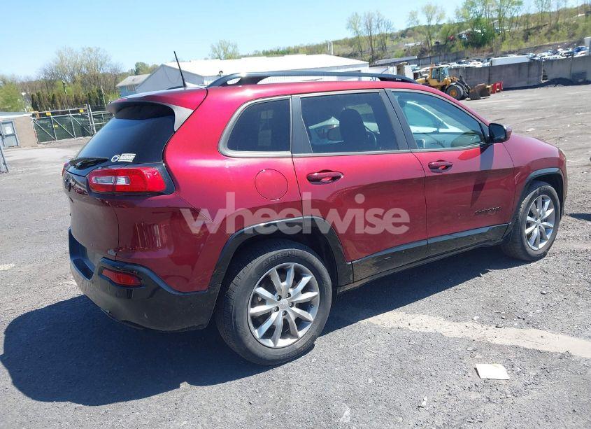 Photo 4 of 2018 Jeep Cherokee LATITUDE TECH CONNECT 4X4 (VIN 1C4PJMCB9JD602518)