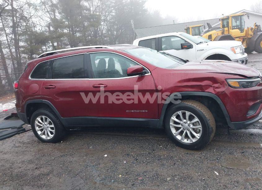 Photo 14 of 2019 Jeep Cherokee LATITUDE 4X4 (VIN 1C4PJMCB9KD355177)