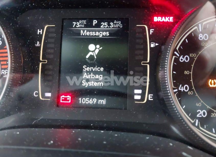 Photo 16 of 2019 Jeep Cherokee LATITUDE 4X4 (VIN 1C4PJMCB9KD355177)