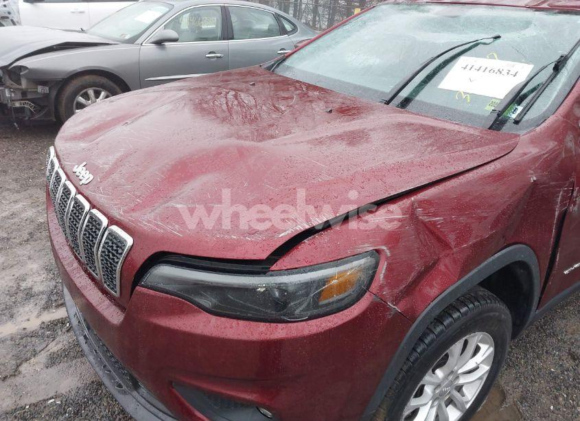 Photo 18 of 2019 Jeep Cherokee LATITUDE 4X4 (VIN 1C4PJMCB9KD355177)