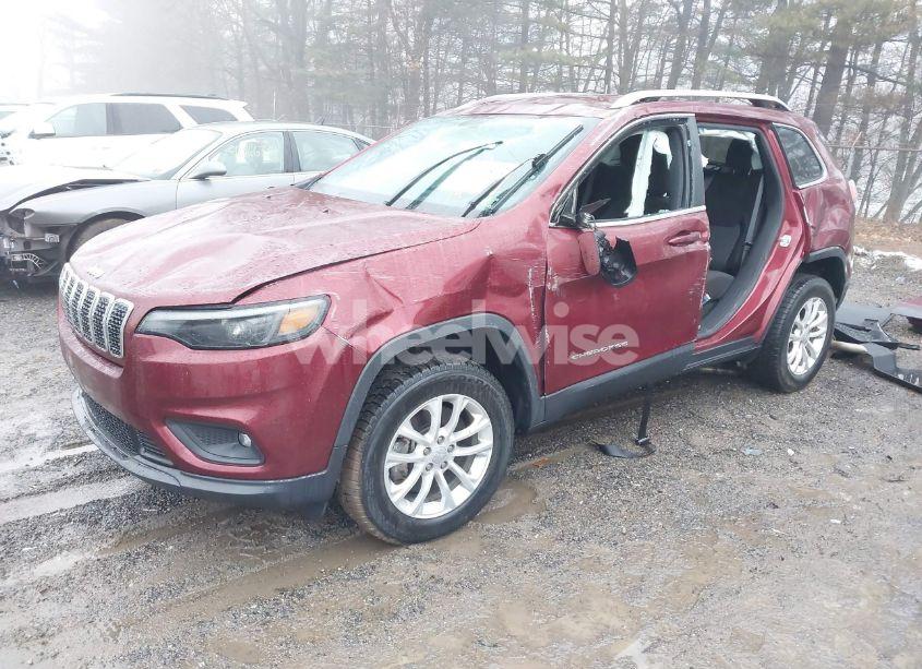 Photo 2 of 2019 Jeep Cherokee LATITUDE 4X4 (VIN 1C4PJMCB9KD355177)