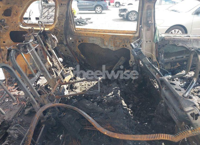 Photo 8 of 2019 Jeep Cherokee LATITUDE 4X4 (VIN 1C4PJMCB9KD393959)