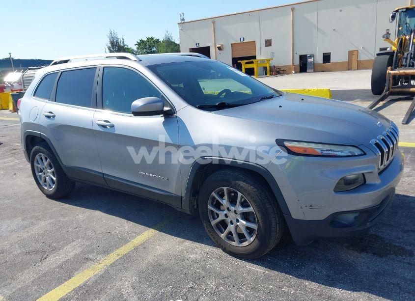 2014 Jeep Cherokee LATITUDE (VIN 1C4PJMCBXEW128170) main photo