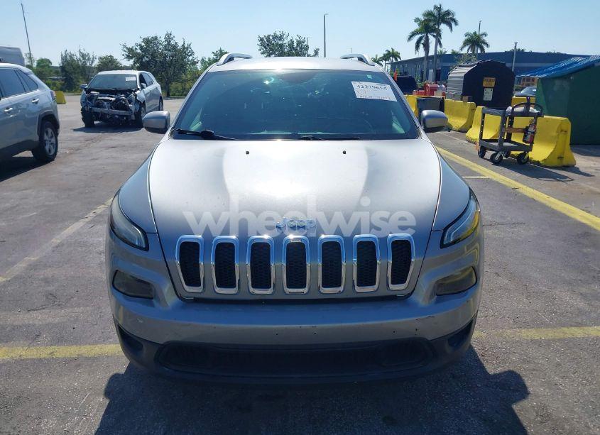 Photo 6 of 2014 Jeep Cherokee LATITUDE (VIN 1C4PJMCBXEW128170)