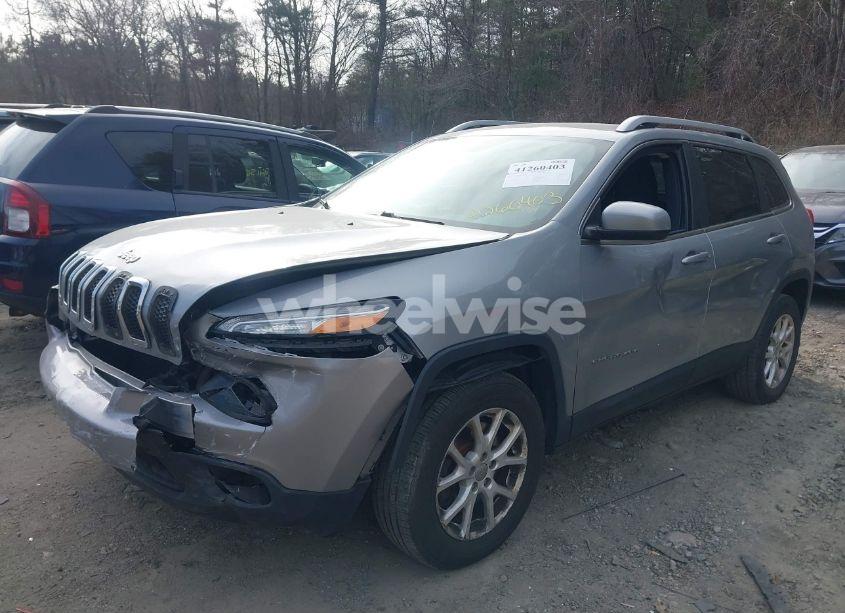 Photo 2 of 2014 Jeep Cherokee LATITUDE (VIN 1C4PJMCBXEW219505)