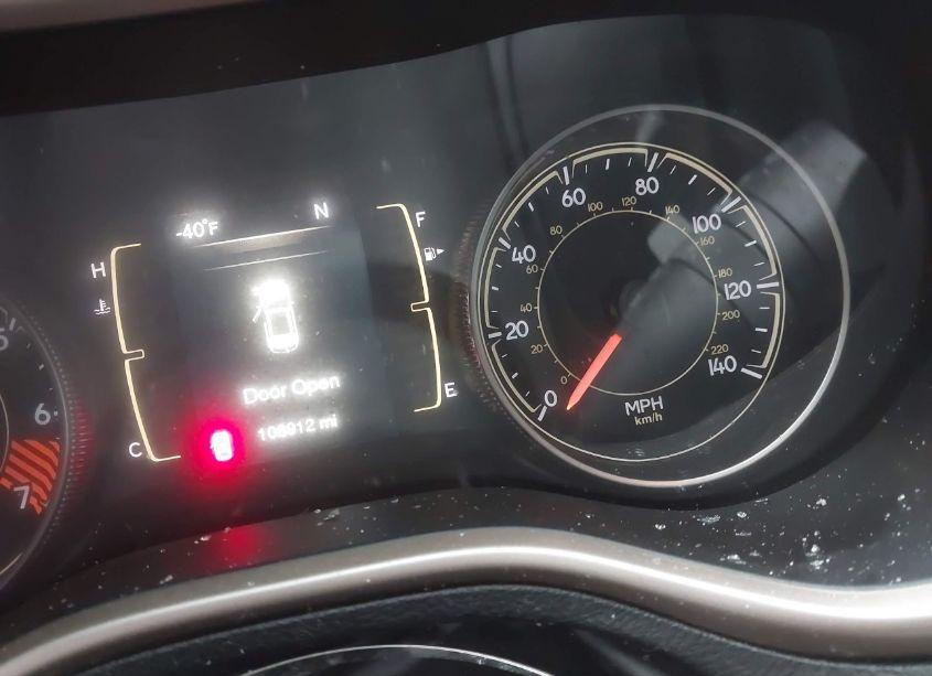 Photo 16 of 2014 Jeep Cherokee LATITUDE (VIN 1C4PJMCBXEW242878)