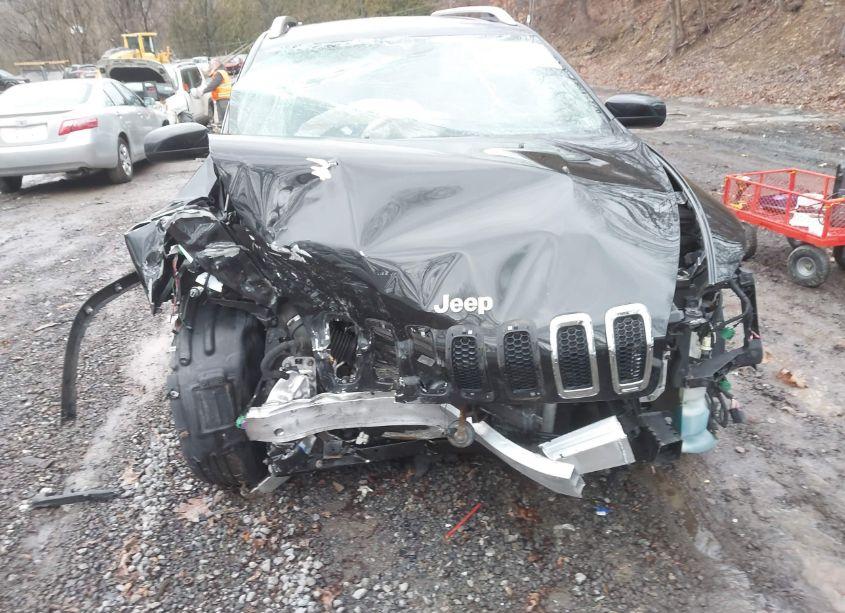 Photo 19 of 2014 Jeep Cherokee LATITUDE (VIN 1C4PJMCBXEW242878)