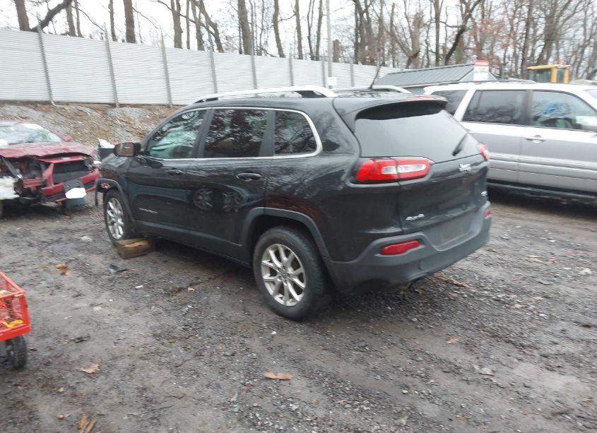 Photo 3 of 2014 Jeep Cherokee LATITUDE (VIN 1C4PJMCBXEW242878)