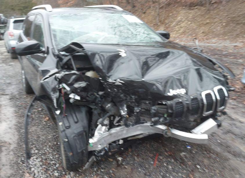 Photo 6 of 2014 Jeep Cherokee LATITUDE (VIN 1C4PJMCBXEW242878)