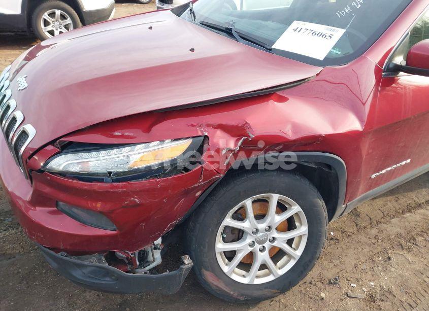 Photo 6 of 2014 Jeep Cherokee LATITUDE (VIN 1C4PJMCBXEW260118)