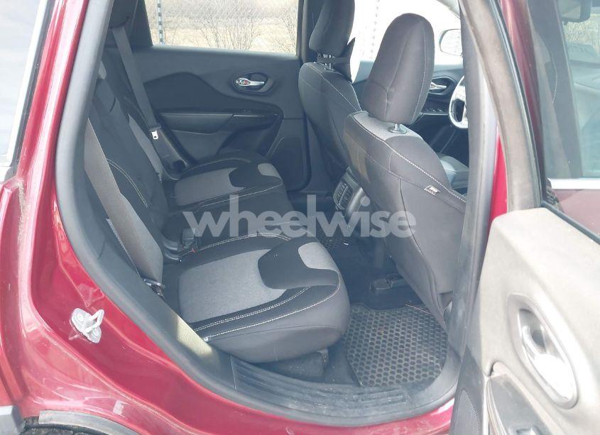 Photo 8 of 2014 Jeep Cherokee LATITUDE (VIN 1C4PJMCBXEW260118)