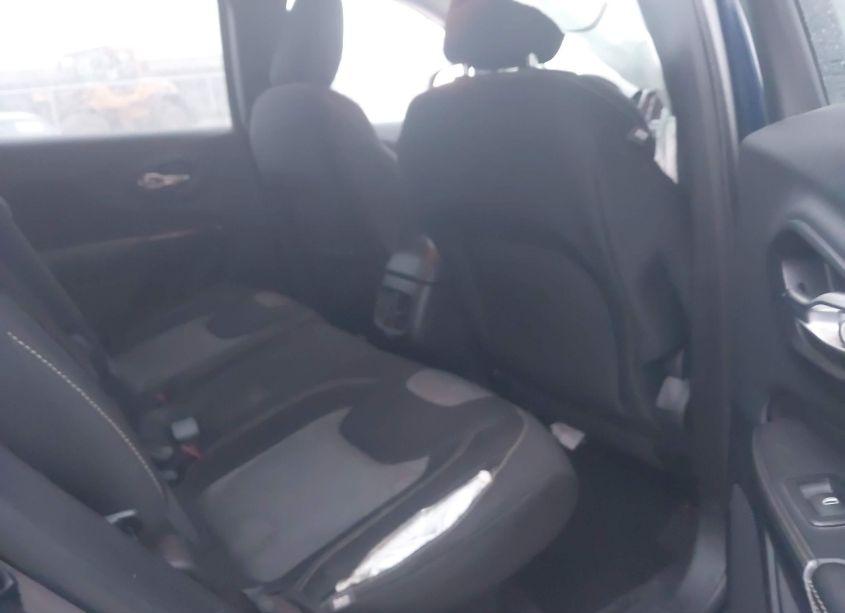 Photo 8 of 2014 Jeep Cherokee LATITUDE (VIN 1C4PJMCBXEW309737)