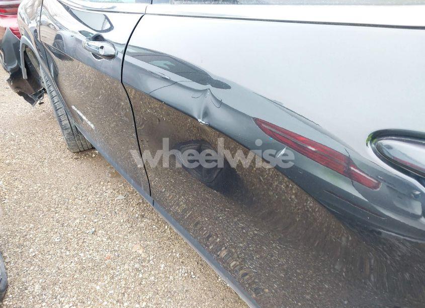 Photo 18 of 2015 Jeep Cherokee LATITUDE (VIN 1C4PJMCBXFW739057)