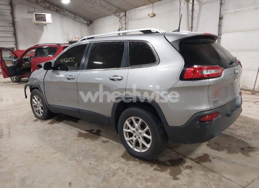 Photo 3 of 2015 Jeep Cherokee LATITUDE (VIN 1C4PJMCBXFW789814)