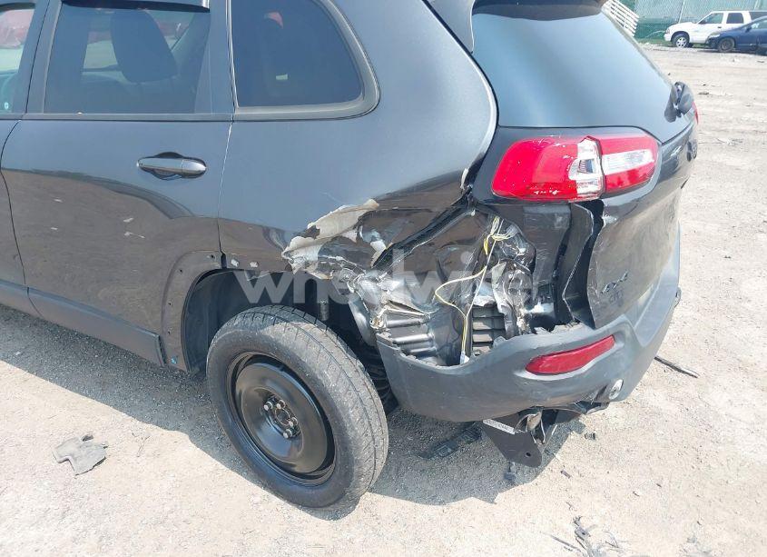 Photo 6 of 2016 Jeep Cherokee ALTITUDE (VIN 1C4PJMCBXGW122274)