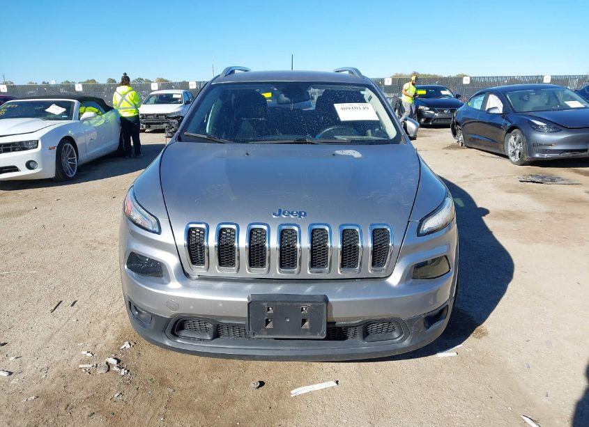 Photo 12 of 2016 Jeep Cherokee LATITUDE (VIN 1C4PJMCBXGW359914)