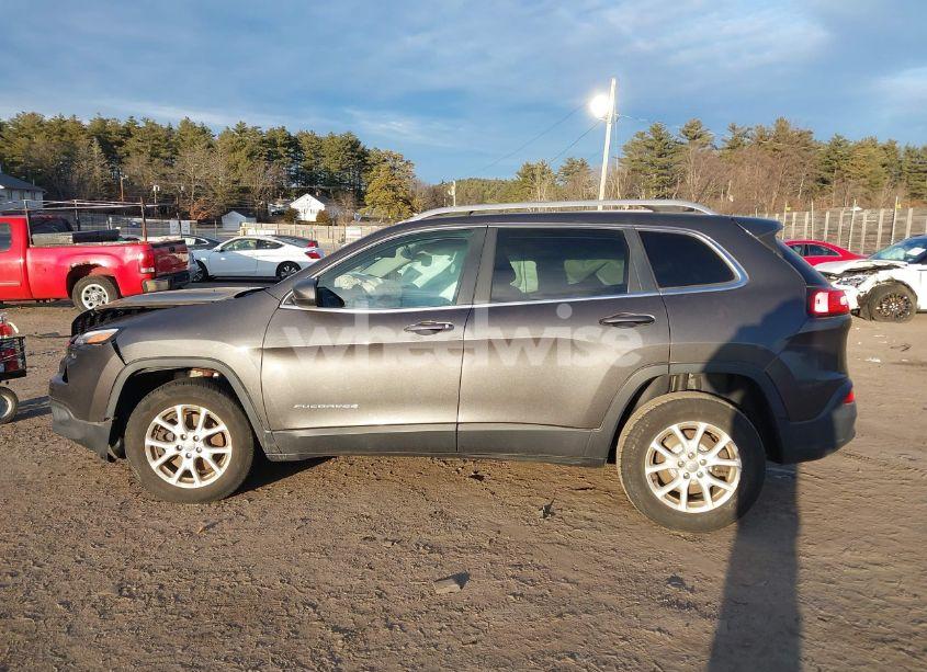 Photo 14 of 2016 Jeep Cherokee LATITUDE (VIN 1C4PJMCBXGW360335)