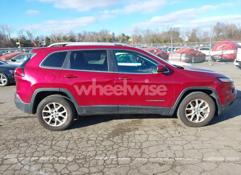 Photo 13 of 2016 Jeep Cherokee LATITUDE (VIN 1C4PJMCBXGW375062)