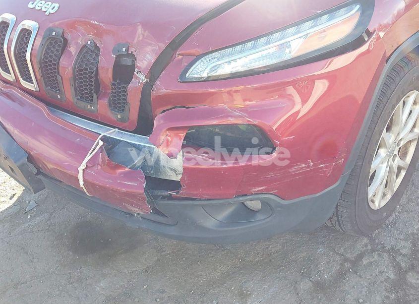 Photo 6 of 2016 Jeep Cherokee LATITUDE (VIN 1C4PJMCBXGW375062)