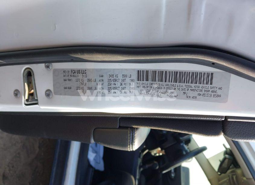 Photo 9 of 2017 Jeep Cherokee LATITUDE 4X4 (VIN 1C4PJMCBXHW529884)