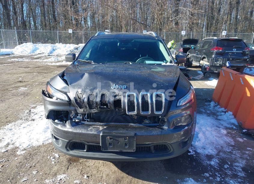 Photo 12 of 2017 Jeep Cherokee LATITUDE 4X4 (VIN 1C4PJMCBXHW587476)