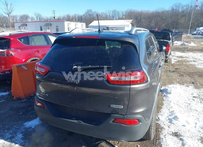 Photo 16 of 2017 Jeep Cherokee LATITUDE 4X4 (VIN 1C4PJMCBXHW587476)