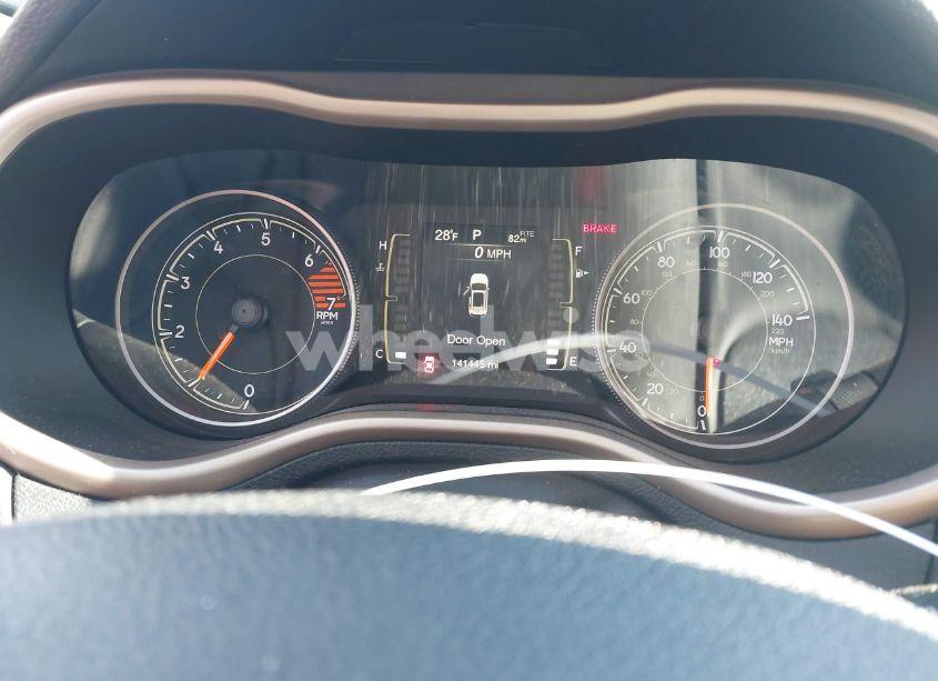 Photo 7 of 2017 Jeep Cherokee LATITUDE 4X4 (VIN 1C4PJMCBXHW587476)