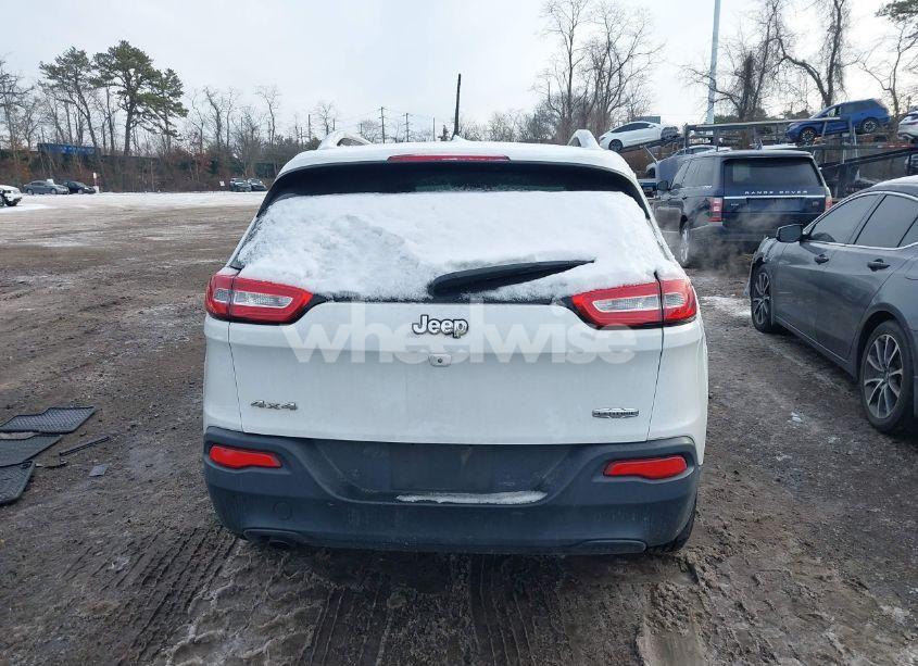 Photo 16 of 2017 Jeep Cherokee LATITUDE 4X4 (VIN 1C4PJMCBXHW647871)