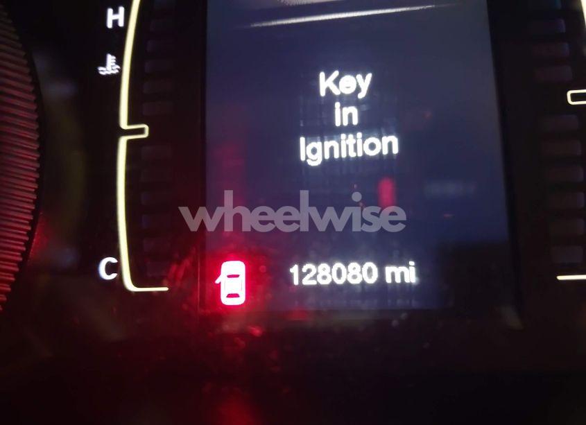 Photo 15 of 2017 Jeep Cherokee LATITUDE 4X4 (VIN 1C4PJMCBXHW665822)