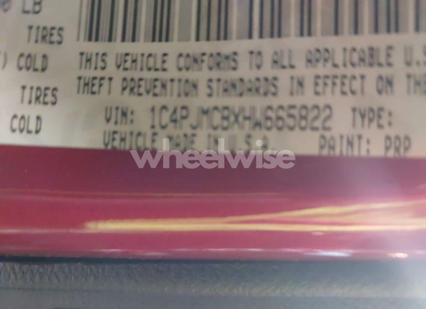 Photo 9 of 2017 Jeep Cherokee LATITUDE 4X4 (VIN 1C4PJMCBXHW665822)