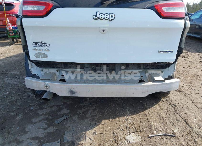 Photo 19 of 2017 Jeep Cherokee LATITUDE 4X4 (VIN 1C4PJMCBXHW668767)