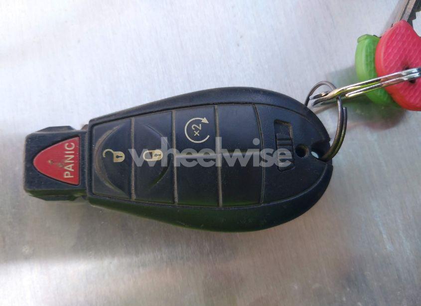 Photo 11 of 2014 Jeep Cherokee LATITUDE (VIN 1C4PJMCS0EW147262)