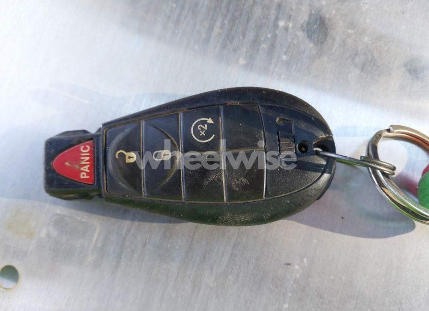 Photo 12 of 2014 Jeep Cherokee LATITUDE (VIN 1C4PJMCS0EW147262)